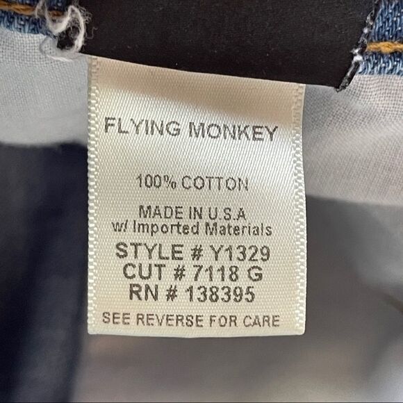 Flying Monkey Rose Embroidered Denim Bootie Shorts - 26 - Picture 6 of 11